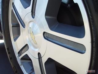 rentx listing card gallery